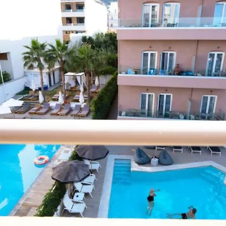 Apartment Beachfront Penthouse Studio *