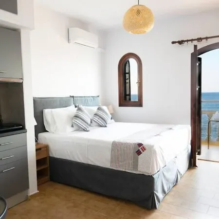 شقة Beachfront Penthouse Studio *